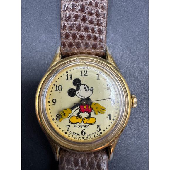 VTG Lorus Mickey Mouse Watch Quartz Japan V515-6080 Brown Leather Band 24.6mm - Picture 1 of 13